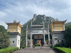-马仁奇峰
