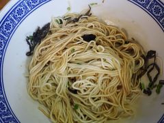 -沪西老弄堂面馆(定西路店)