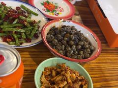 -冶建镜子·老南昌大排档·江西虾王(总店)