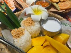 -小小集渔·泰式大排档(太古里香槟店)