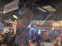 -萍姐火锅·公路夜市(武汉首店)