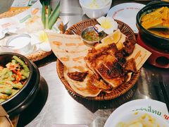 -小小集渔·泰式大排档(太古里香槟店)