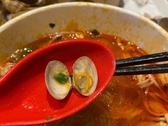 -何记花甲(海岸城旗舰店)