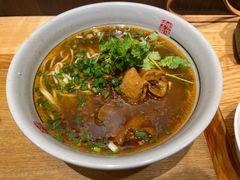 -呼啦面馆·头牌豌杂面(爱琴海店)