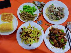 -桔子海鲜烧烤大排档(台东店)