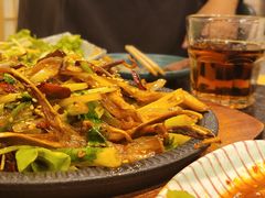 -臻牛烤肉