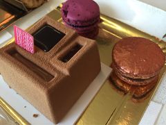 -FAUCHON