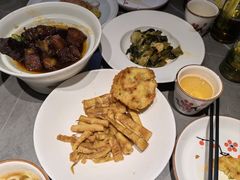 -阿毛饭店(和义路店)