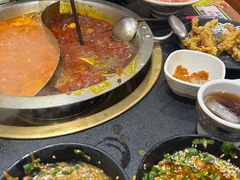 -沸炉重庆老火锅(军事博物馆店)