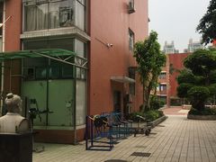 -广州市越秀区育才实验学校