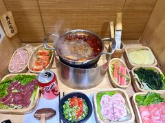 -独食火锅·半米屋台(直营总店)