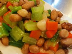 -迎燕阁烤羊腿(二环南路店)