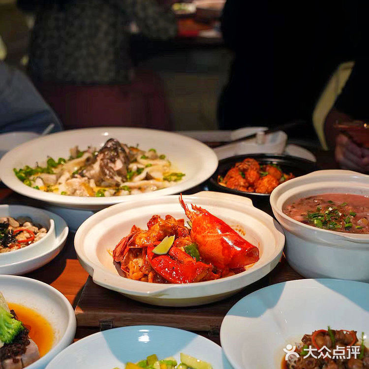 聚餐去哪吃？来这家福建菜餐厅吧