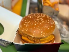 -麦当劳(静安寺店)