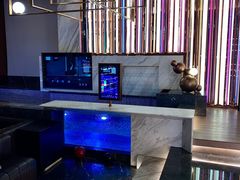 -密苏里·吖咪KTV火吧