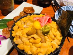 三色海胆饭-魔丼屋(日月光店)