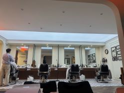 -理昂男士理发店 Barber shop