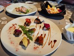 -穹六人间 people 6(岳阳路店)