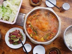 黄辣丁鱼-苗家恒灵酸汤鱼-跳水牛肉连锁店(凯里总店)