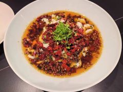 -鼎泰亨·海鲜牛肉餐厅(滨江店)