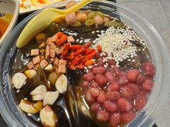-洞亭火锅(防空洞总店)