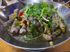 一品钉螺-食鼎记海鲜大排档(美食街店)