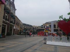 -王府井奥莱临潼小镇(临潼店)
