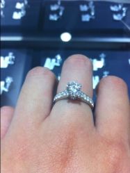 我的1.05克拉！D色！VVS2！3EX-威德钻石-克拉钻大本营(南京东路店)