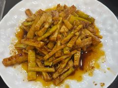 -洛东土菜馆(建国北路店)