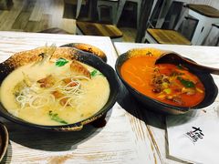 -十面欢腾·海鲜面·台式Bistro(长乐路店)