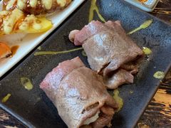 大脸兄弟火烧牛寿司-小川洋风料理(汉街店)