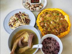 -乐禧母婴全自营月嫂(宝山店)