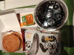 -麦当劳(乳山路店)