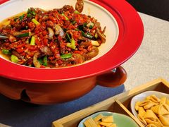 小炒腊拱嘴-有红鸡毛店·川菜(建设路店)