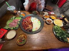 -萍姐火锅·公路夜市(武汉首店)