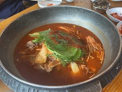 -喇喇排骨火锅·传统韩式脊骨汤(望京西园总店)