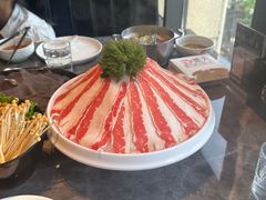 -德天肥牛海鲜火锅(城西银泰店)