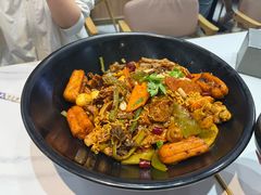 -醉人椒麻辣香锅(王府井喜悦店)