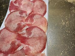 -左庭右院鲜牛肉火锅(金山万达店)