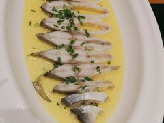 清蒸鲳鱼-上海1号私藏菜(黄浦店)