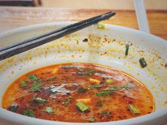 -遵义虾子张六羊肉粉(普陀路店)