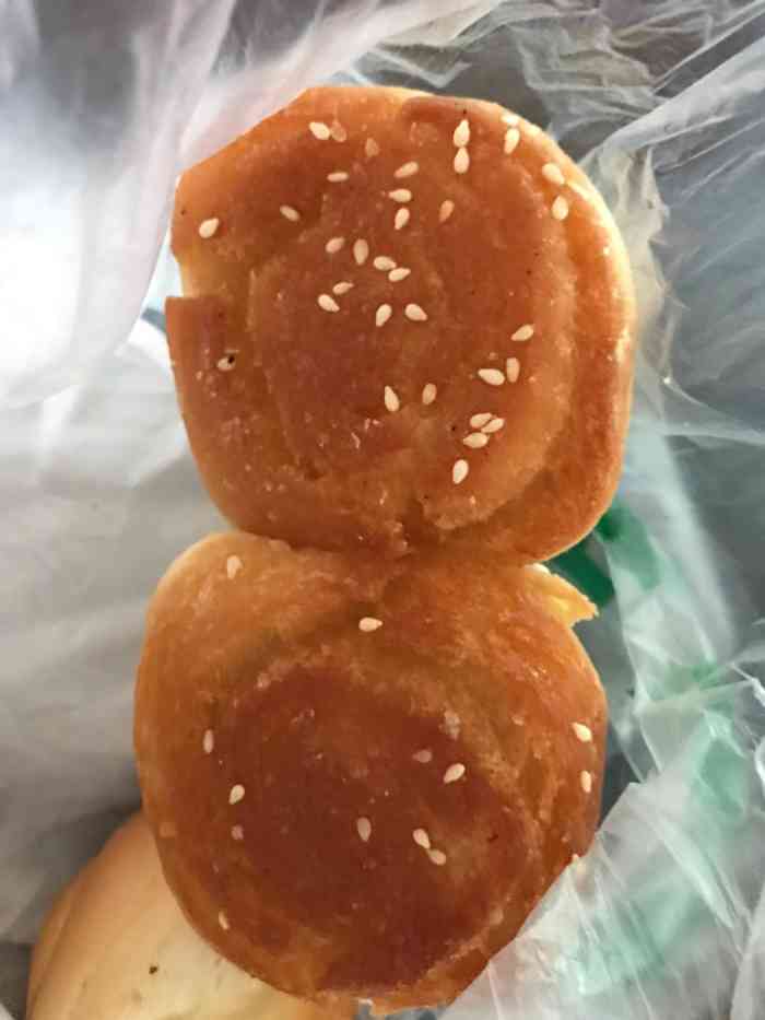 吴记江南糕点-"这家店一直在家门口 东西其实挺好吃的 主.