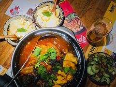 老表记鸳鸯螺丝鸭脚煲-老表记广西宵夜螺蛳鸭脚煲(西大店)