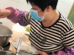 -共和老洪豆花草粿水粿