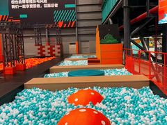 -极限PLAY运动娱乐新世界·团建派对表演休闲馆·室内高空游乐园