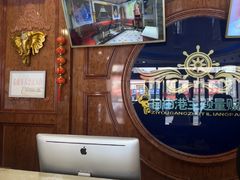 -自由港量贩KTV(西苑路店)