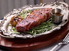 -LESCEDARS Brasserie Bistro香柏树