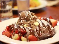 -Pancakes on the rocks(Darling Harbour)