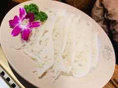 -东巴人鱼豆花火锅(幸福街店)