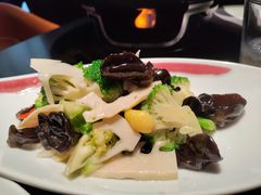 -麻六记(凤凰汇店)